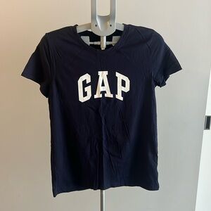 GAP logo Tshirt